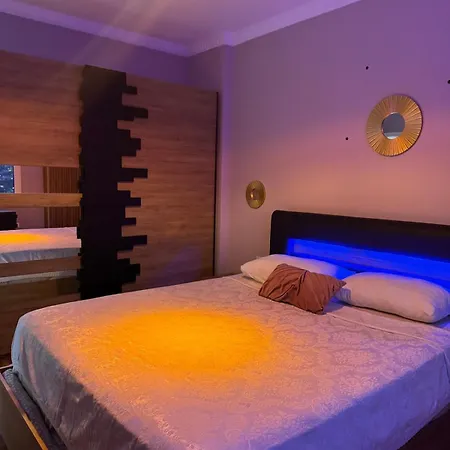 Daire Top Apartment Tiran